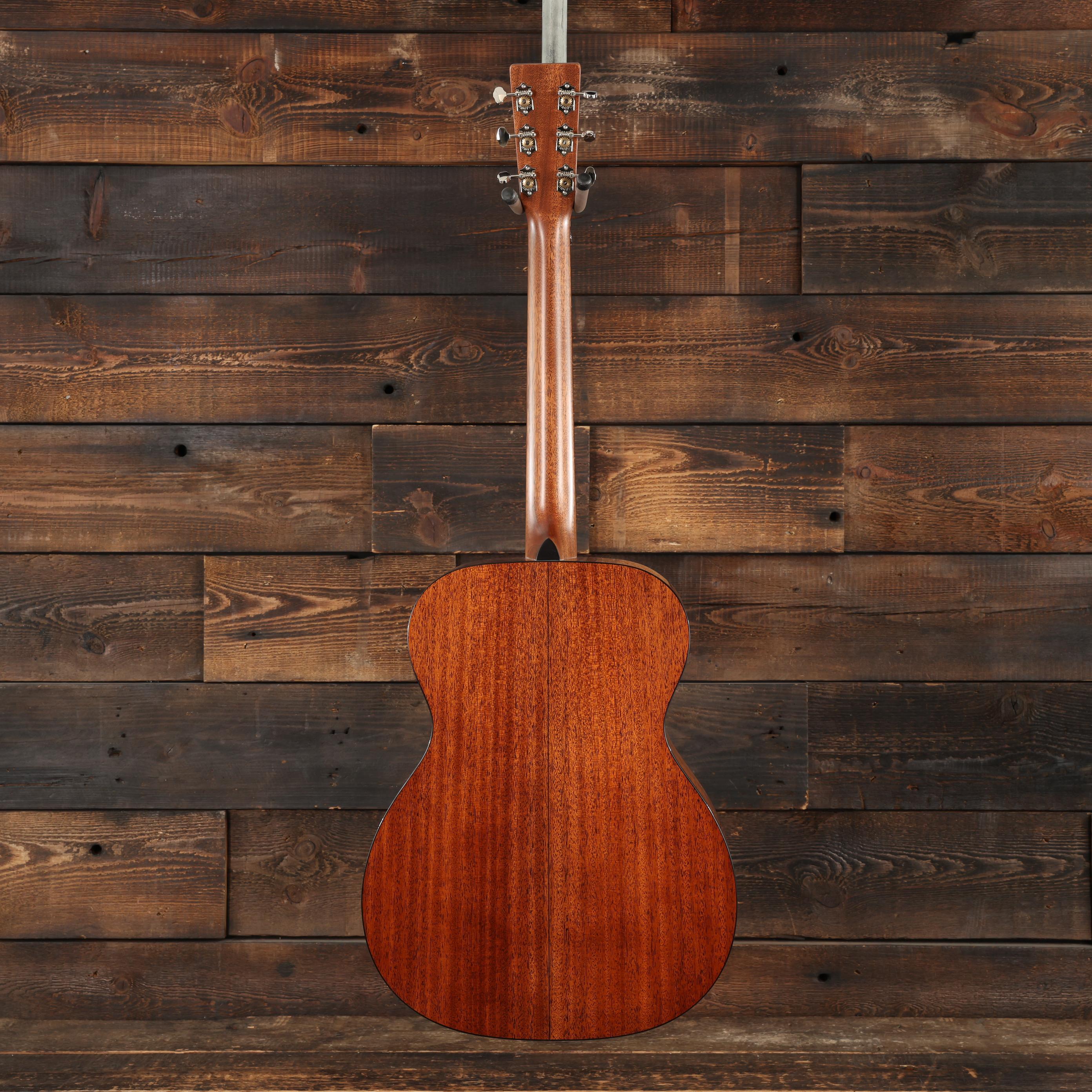 Martin Standard Series 000-18 Acoustic Guitar - Andertons Music Co.